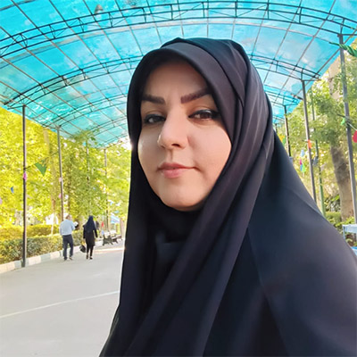 مریم نجاتی